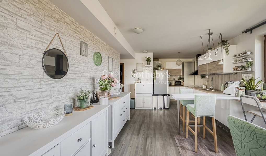 Prodej domu 422 m² s pozemkem 3 263 m², Beroun – náhled fotky 4