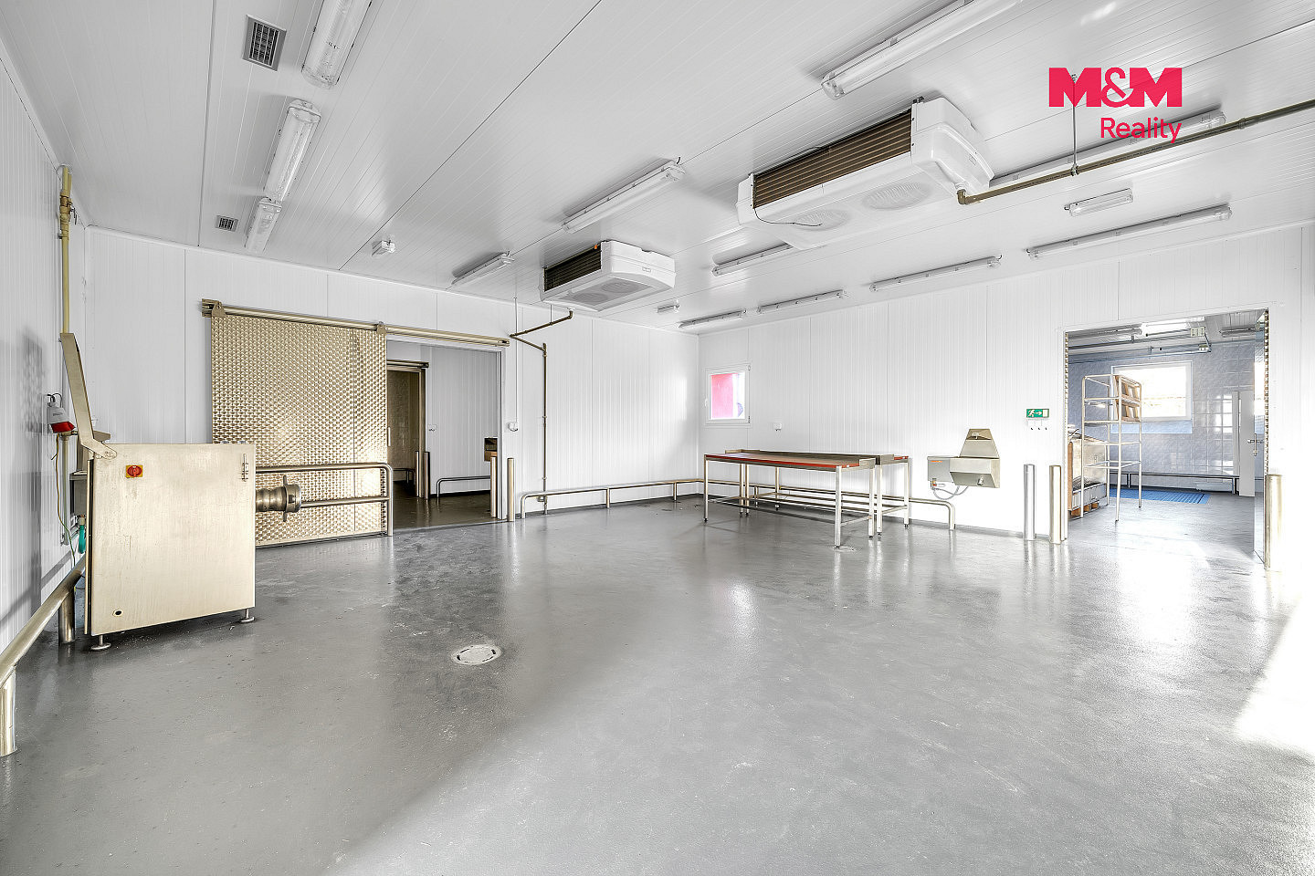 Pronájem obchodních prostor 726 m² – fotografie 5