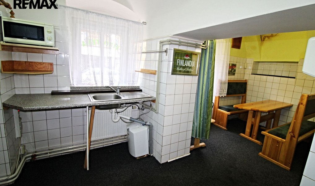 Prodej komerčního objektu (jiného typu) 460 m², Kaplice – náhled fotky 17