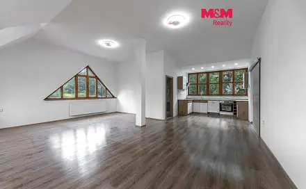 Pronájem bytu 3+kk 72 m², Ústecká, Chlumec, okres Ústí nad Labem