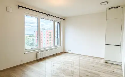 Pronájem bytu 2+kk 45 m², Hodkovická, Praha 4 - Kamýk