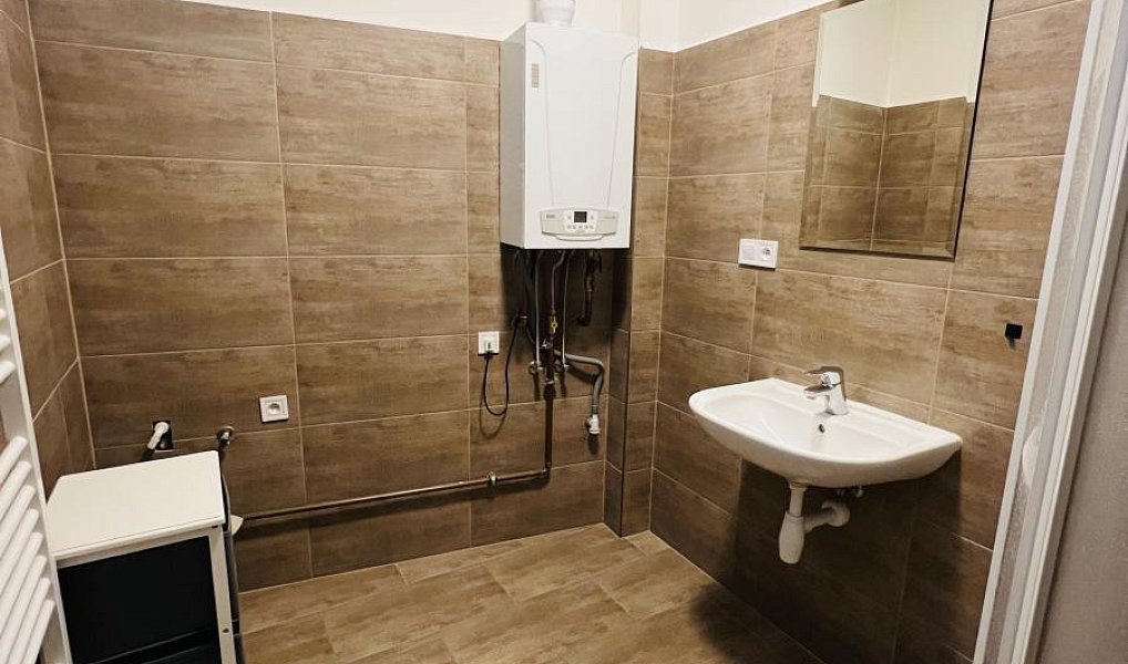 Pronájem bytu 2+1 100 m², Olomouc – náhled fotky 10