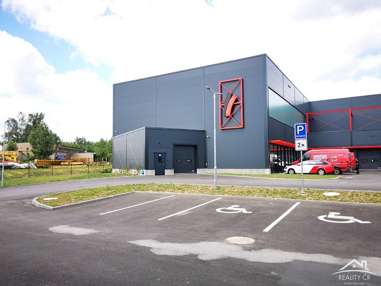 Pronájem skladovacích prostor 1 094 m² – fotografie 2