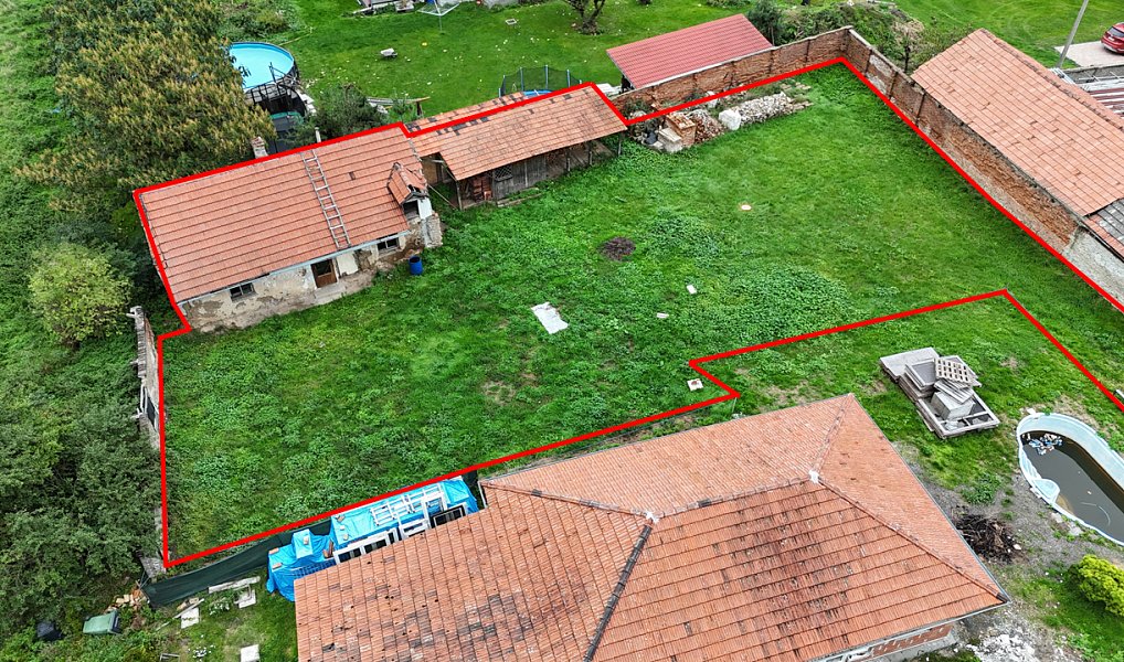 Prodej stavebního pozemku 977 m², Zálezlice – náhled fotky 4