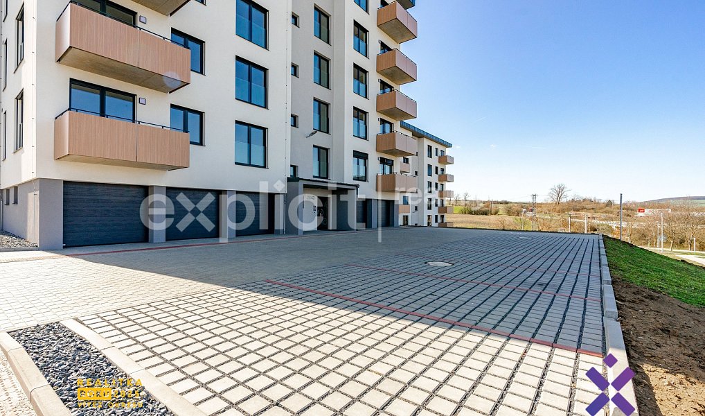 Pronájem bytu 1+kk 33 m², Uherský Brod – náhled fotky 12