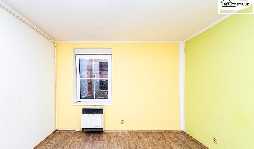 Prodej bytu 2+1 48 m², Cheb – náhled fotky 2