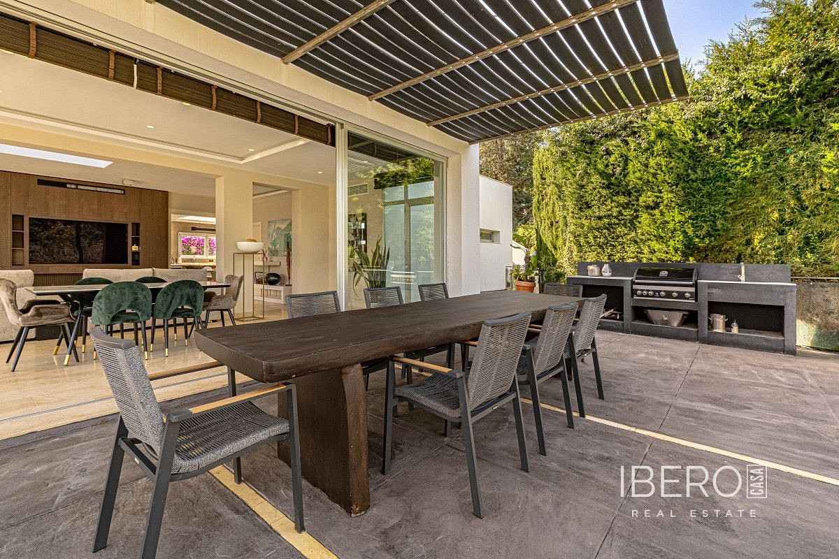 Casa 4+kk – Marbella, Barrio Alto - Vista 3