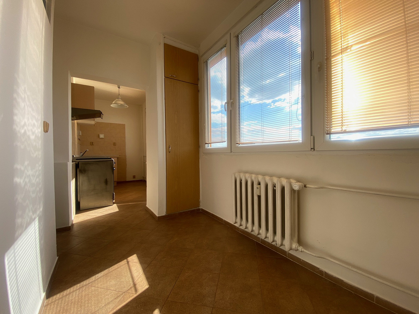 Pronájem bytu 2+1 58 m² – fotografie 3