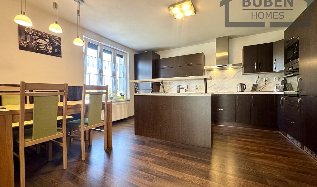 Prodej domu 414 m² s pozemkem 939 m², Bor – náhled fotky 2