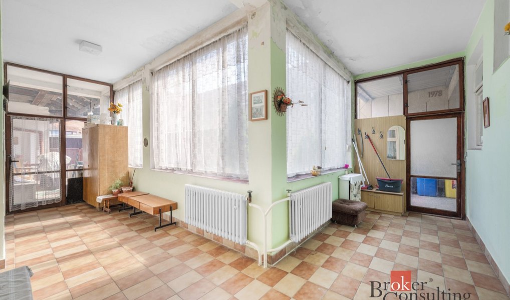 Prodej domu 220 m² s pozemkem 493 m², Blučina – náhled fotky 31
