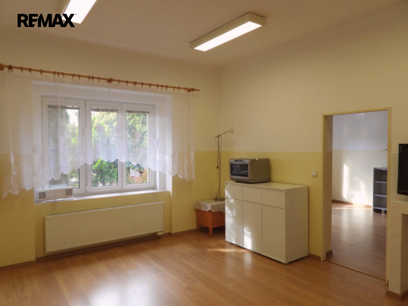 Pronájem komerčního objektu (jiného typu) 44 m² – fotografie 4