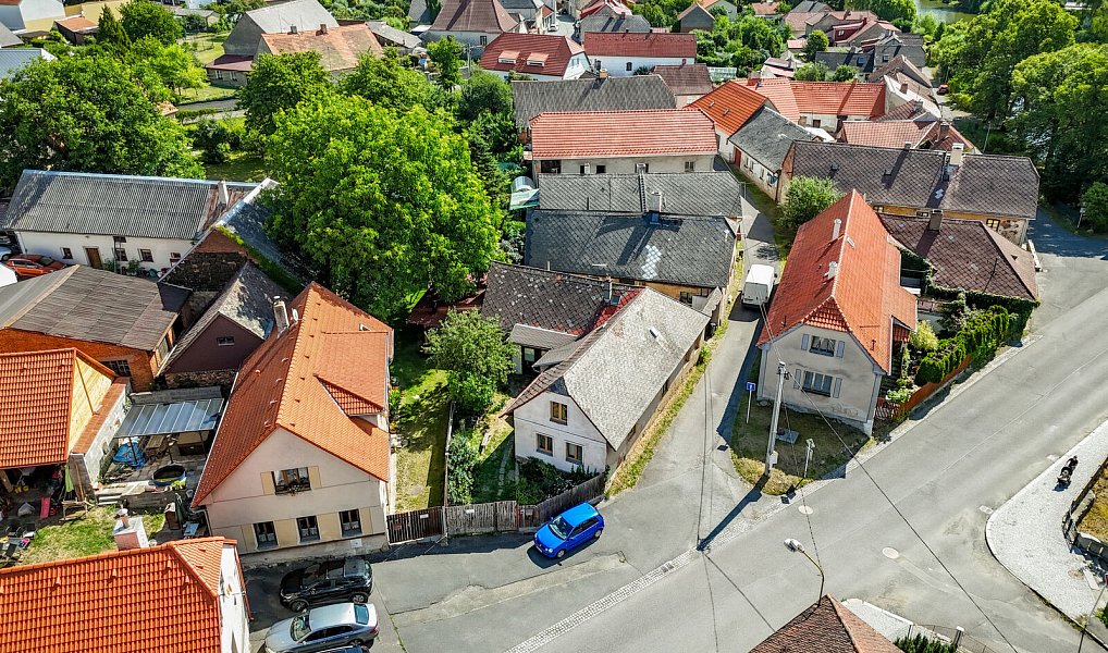 Prodej domu 180 m² s pozemkem 255 m², Rožmitál pod Třemšínem – náhled fotky 25