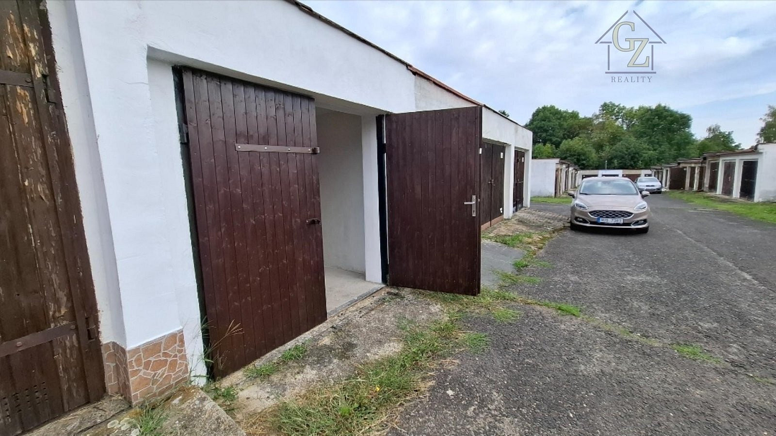 Družstevní garáž v Litvínově Na Pavlu II zabezpečený areál