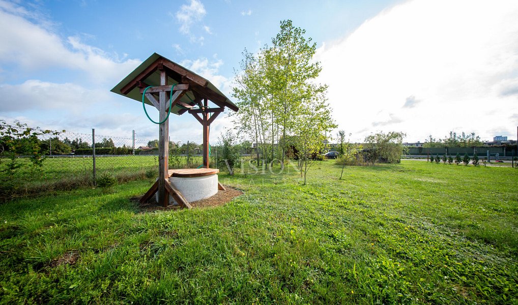 Prodej stavebního pozemku 1 399 m², Sezimovo Ústí – náhled fotky 7