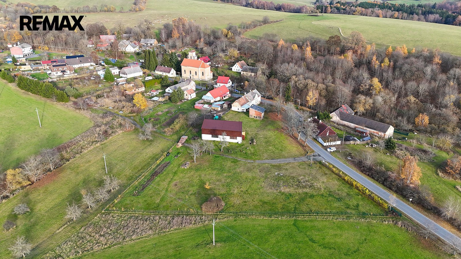 Prodej stavebního pozemku 7 528 m² — photo 2