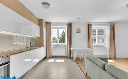 Pronájem bytu 2+kk 62 m²