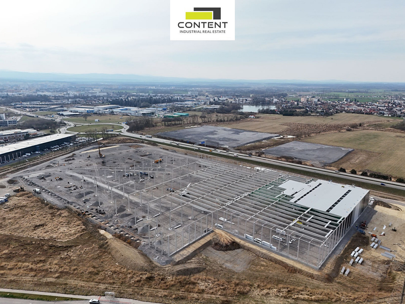 Pronájem skladovacích prostor 5 920 m² – fotografie 5