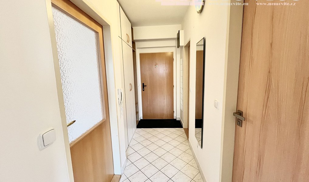 Pronájem bytu 2+kk 48 m², Hradec Králové – náhled fotky 7