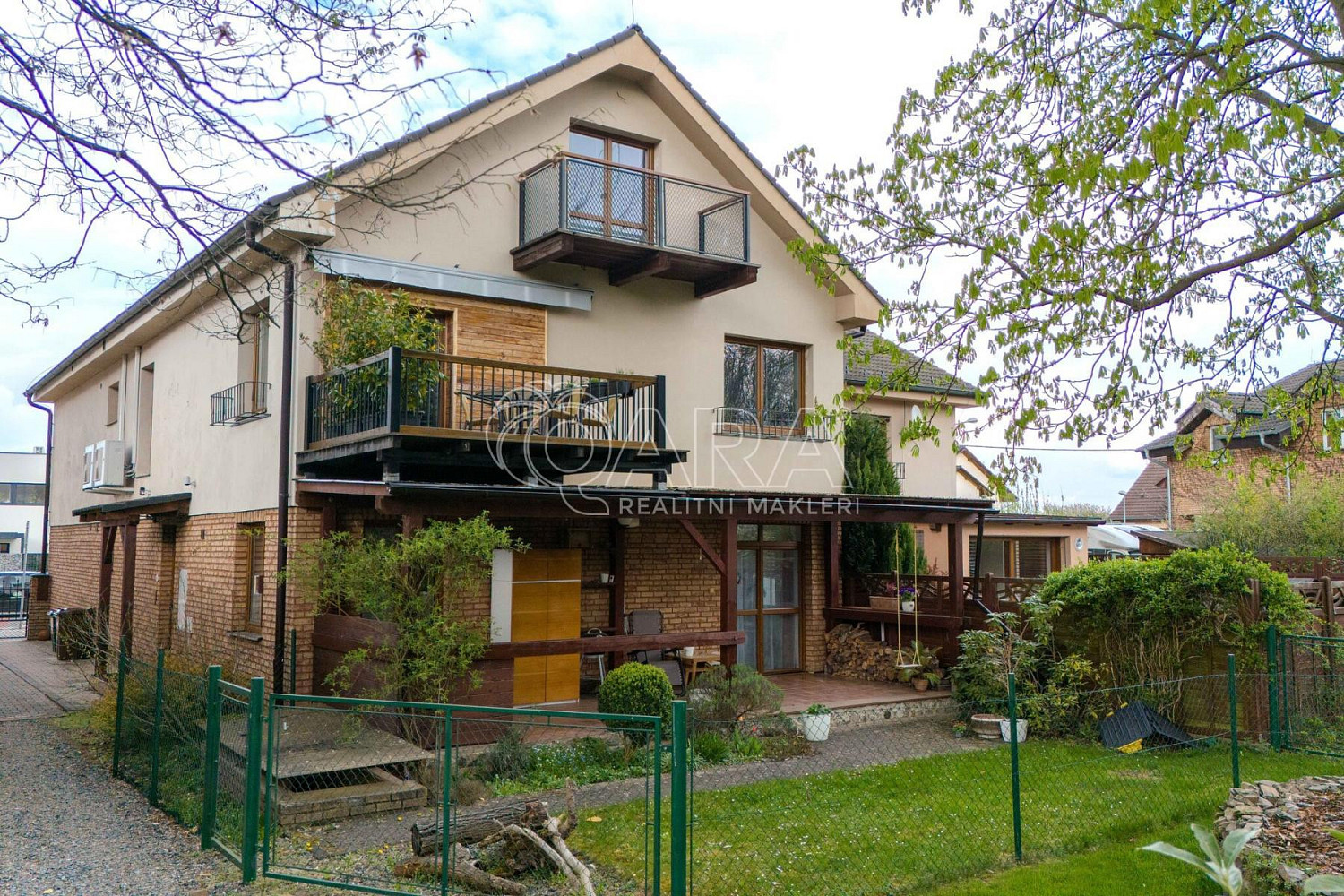 Prodej domu 135 m² s pozemkem 272 m²