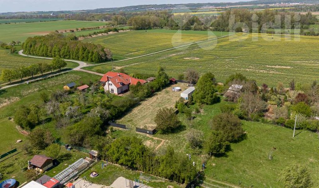 Prodej stavebního pozemku 1 690 m², Lipník nad Bečvou – náhled fotky 10