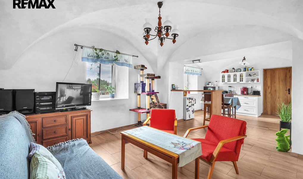 Prodej domu 237 m² s pozemkem 6 869 m², Šonov – náhled fotky 4