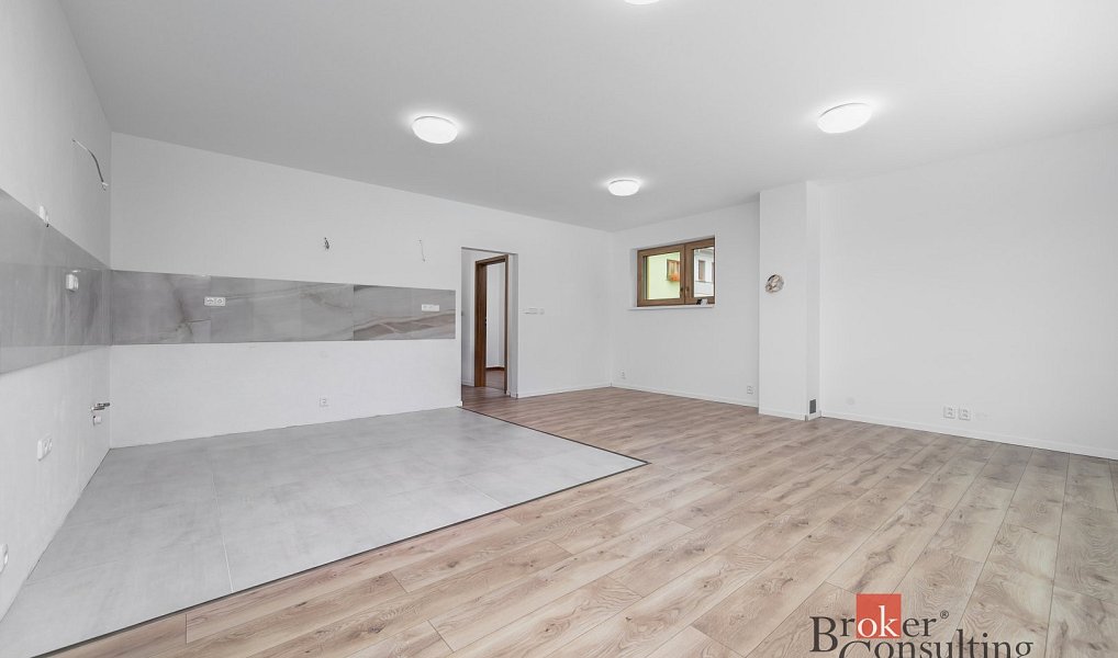 Prodej domu 95 m² s pozemkem 779 m², Nové Město pod Smrkem – náhled fotky 7