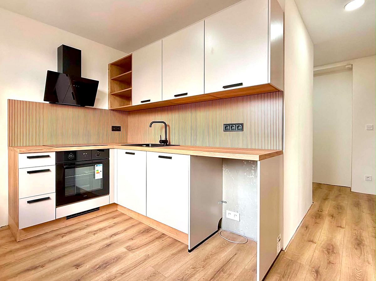 Prodej bytu 2+1 55 m² – fotografie 2