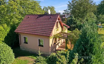 Pronájem domu 65 m² s pozemkem 1 287 m², V Březině, Říčany - Strašín, okres Praha-východ