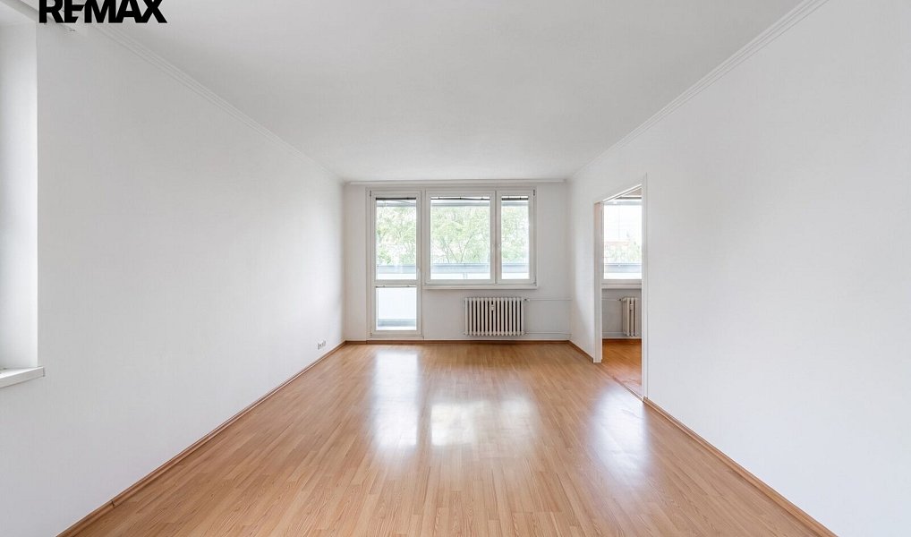 Prodej bytu 3+1 76 m², Praha – náhled fotky 2