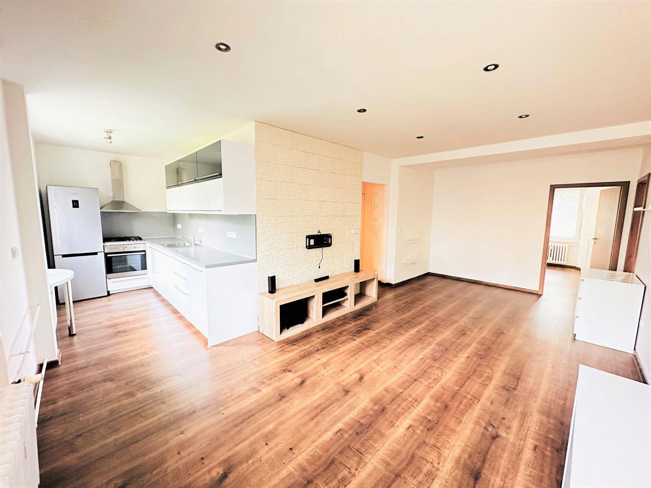 Pronájem bytu 3+kk 63 m² – fotografie 5