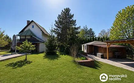 Prodej chaty/chalupy 107 m² s pozemkem 919 m², Ivančice, okres Brno-venkov
