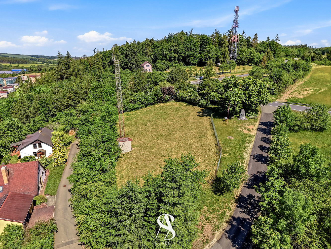 Prodej stavebního pozemku 1 486 m²