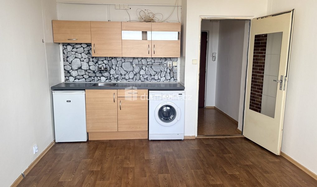 Pronájem bytu 1+kk, 25 m², Břeclav