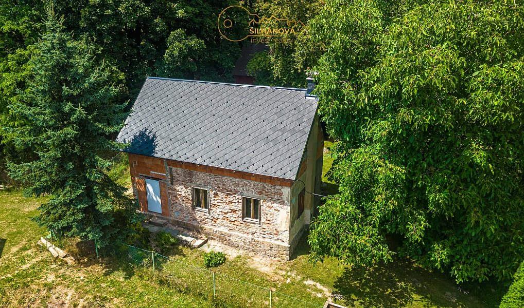 Prodej domu 80 m² s pozemkem 371 m², Skuhrov – fotka 1 z 22
