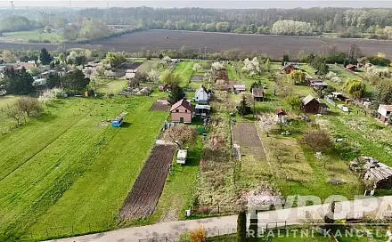 Prodej pole 1 539 m², Břeclav
