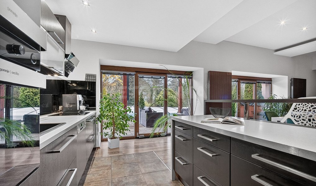 Prodej domu 280 m² s pozemkem 2 085 m², Chotíkov – náhled fotky 43