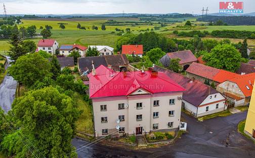 Prodej domu 681 m² s pozemkem 1 890 m², Pečice, okres Příbram