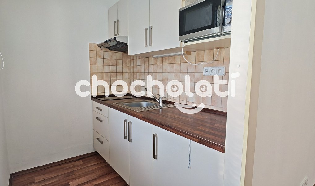 Pronájem bytu 1+kk, 28 m², Polabiny - Pardubice, Pardubice