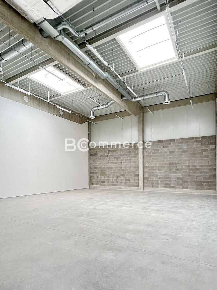 Pronájem skladovacích prostor 400 m² — photo 5