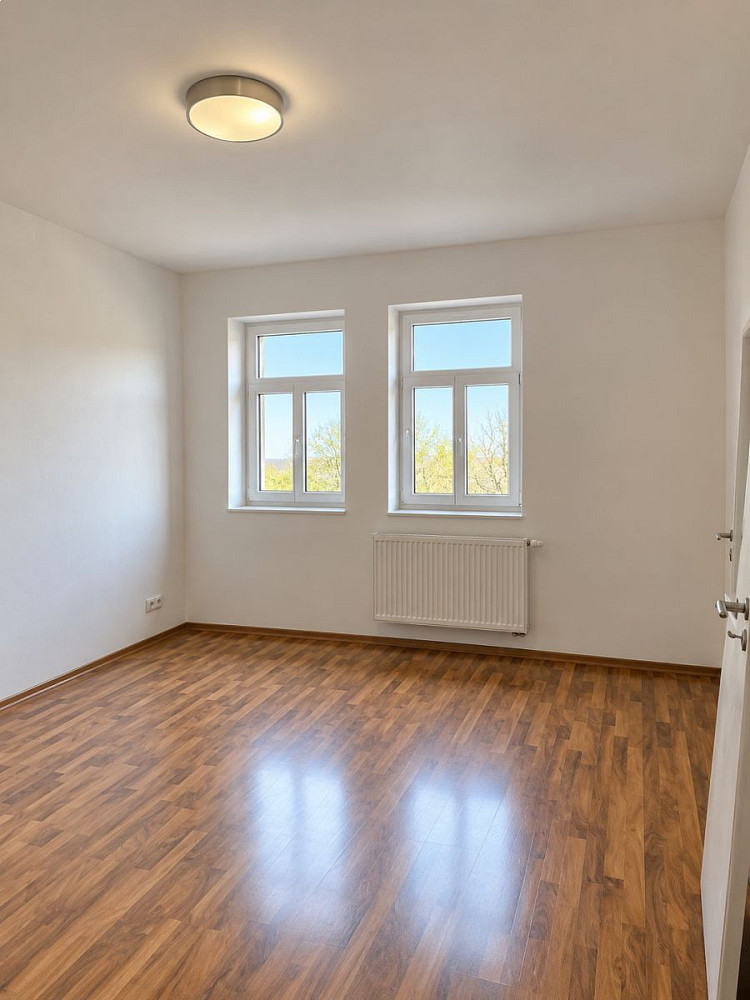Pronájem bytu 1+kk 25 m² – fotografie 3
