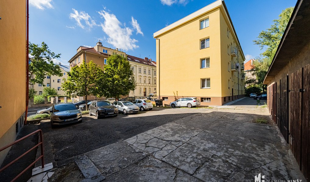Prodej bytu 2+1 53 m², Praha – náhled fotky 36