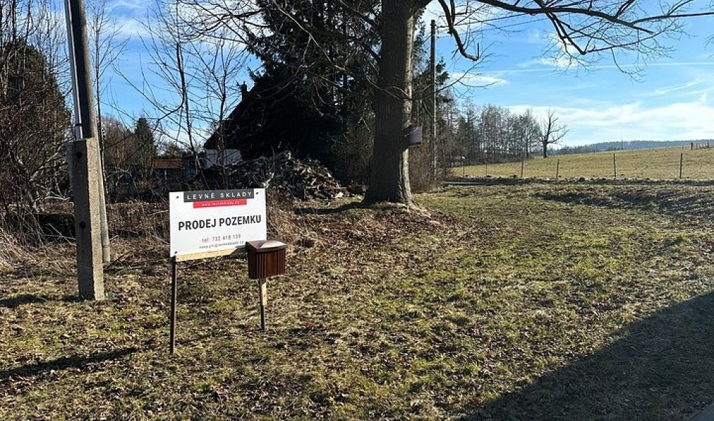 Prodej stavebního pozemku 1 007 m², Šluknov – náhled fotky 7