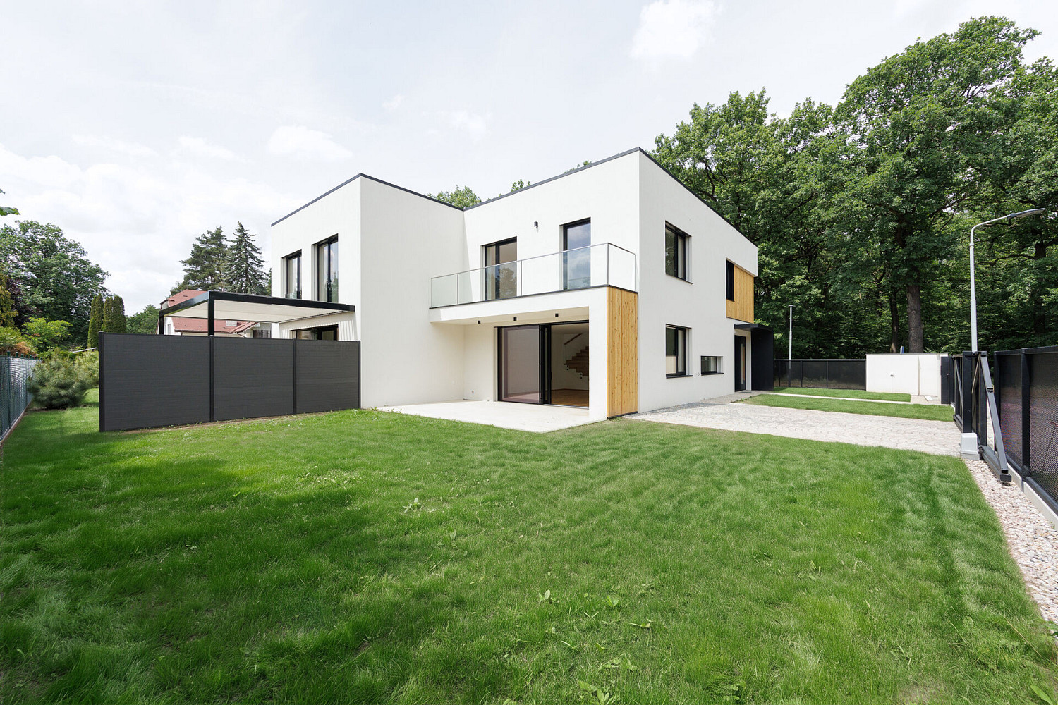 Prodej domu 144 m² s pozemkem 343 m²