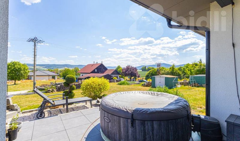 Prodej domu 189 m² s pozemkem 921 m², Nýrsko – náhled fotky 26