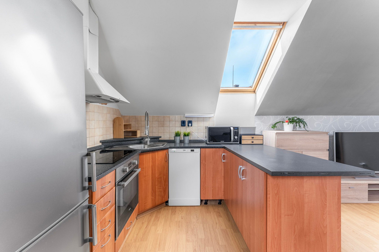Prodej domu 262 m² s pozemkem 306 m² – fotografie 5
