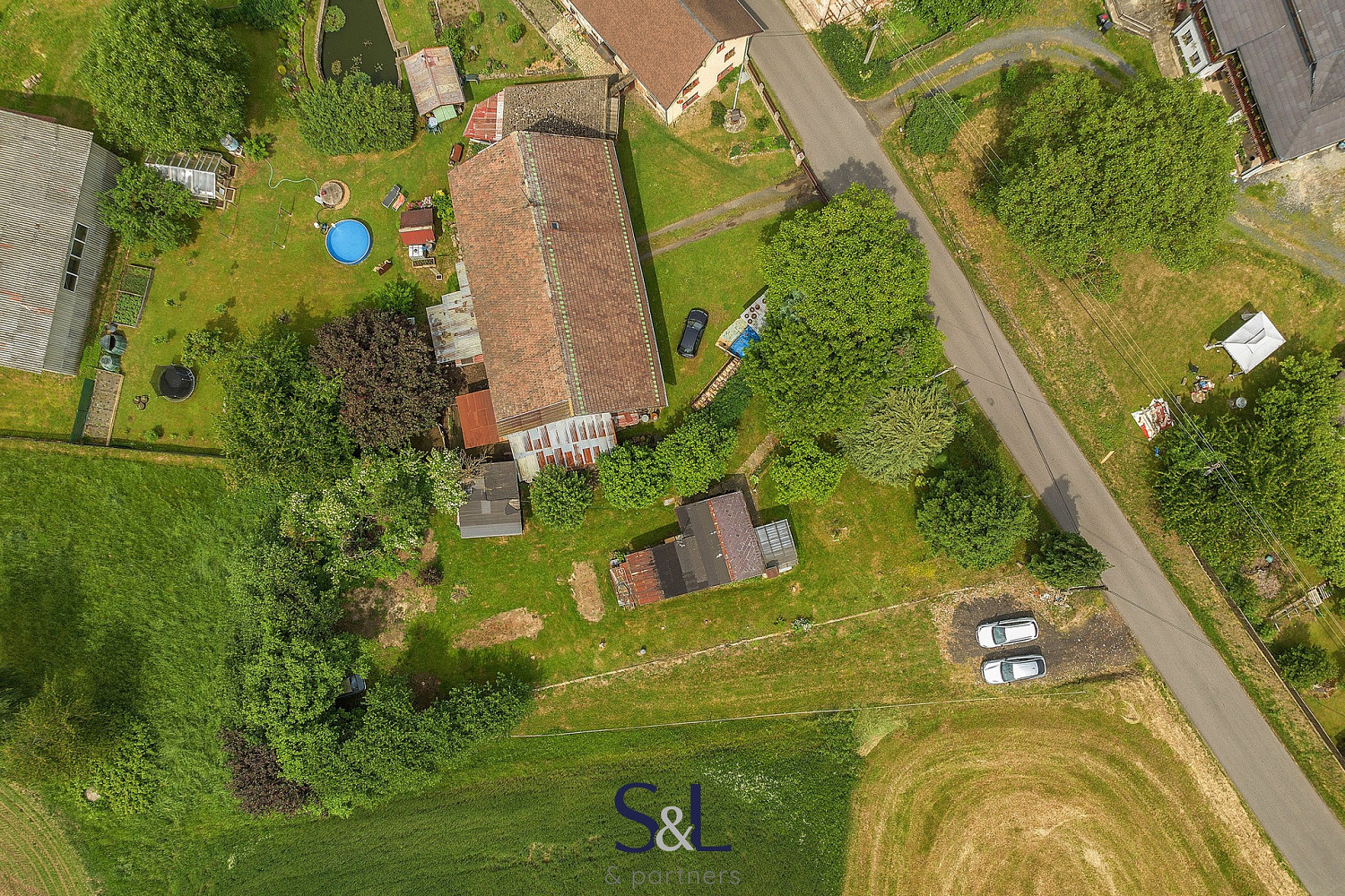 Prodej stavebního pozemku 1 220 m² – fotografie 2