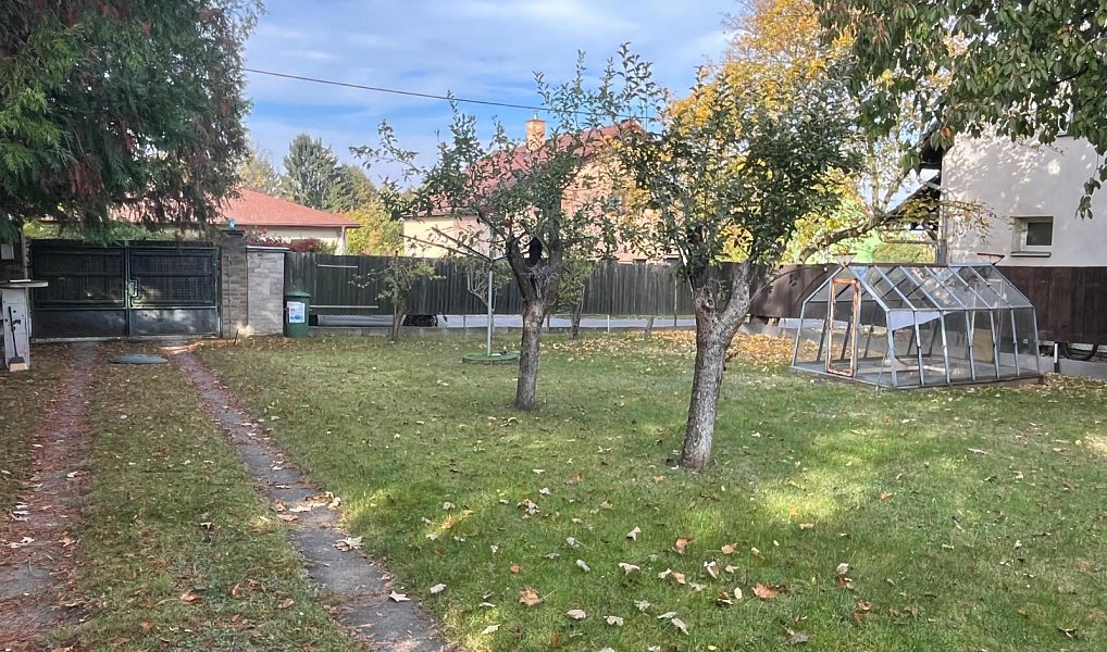 Prodej stavebního pozemku 465 m², Ohrobec – náhled fotky 3