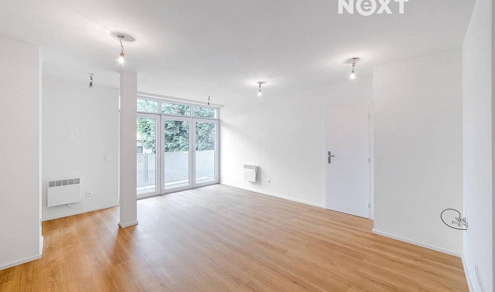 Prodej bytu 2+kk 79 m², Praha – náhled fotky 2