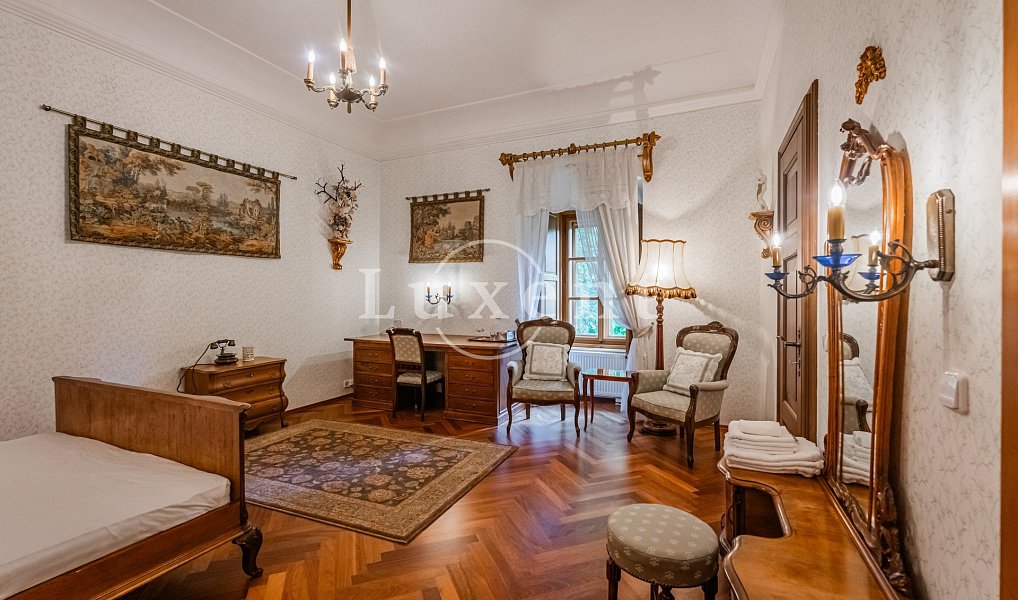 Prodej domu 2 500 m² s pozemkem 6 302 m², Třebotov – náhled fotky 18