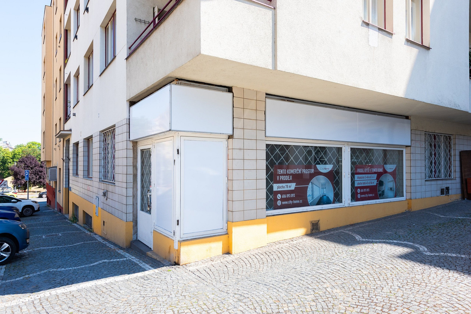 Prodej obchodních prostor 90 m² – fotografie 2
